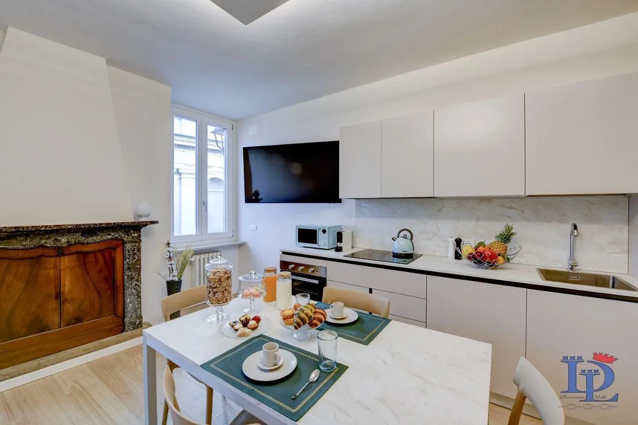 Desenzanoloft Official Partner Marriott Homes & Villas - Apa Dom Downtown Family Apartment Desenzano del Garda